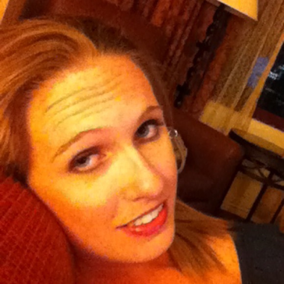 Meet your Posher, Trista - Picture 4 of 5